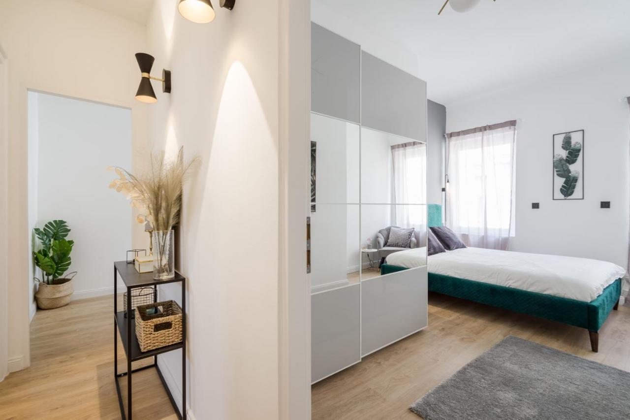Tilia Luxury Apartment - 3 Bedrooms With Ac 부다페스트 외부 사진